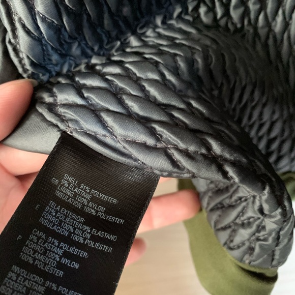 North Face jacket - Picture 6 of 9